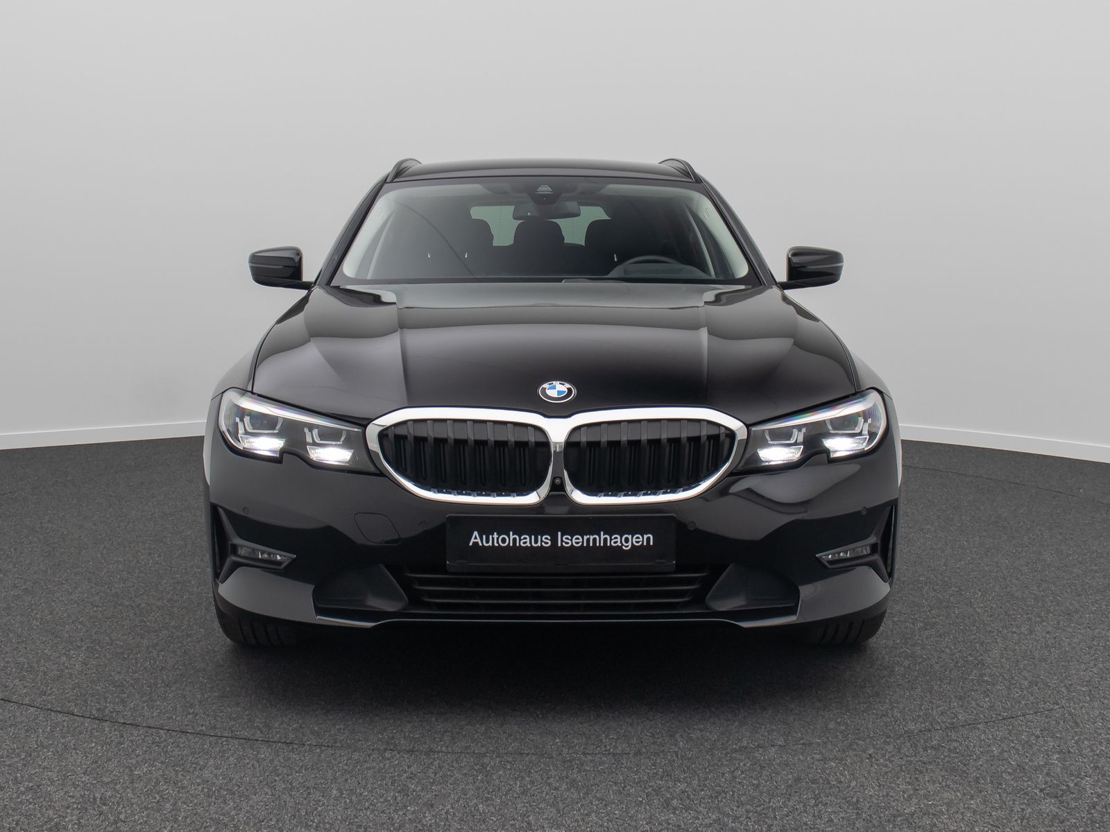 Fahrzeugabbildung BMW 320d HUD 360°DAB Leder Sport HiFi GeschwindigReg