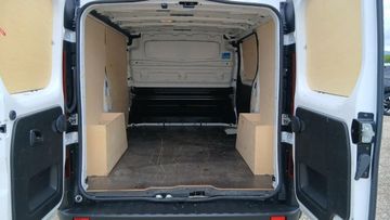 Renault Trafic - 11