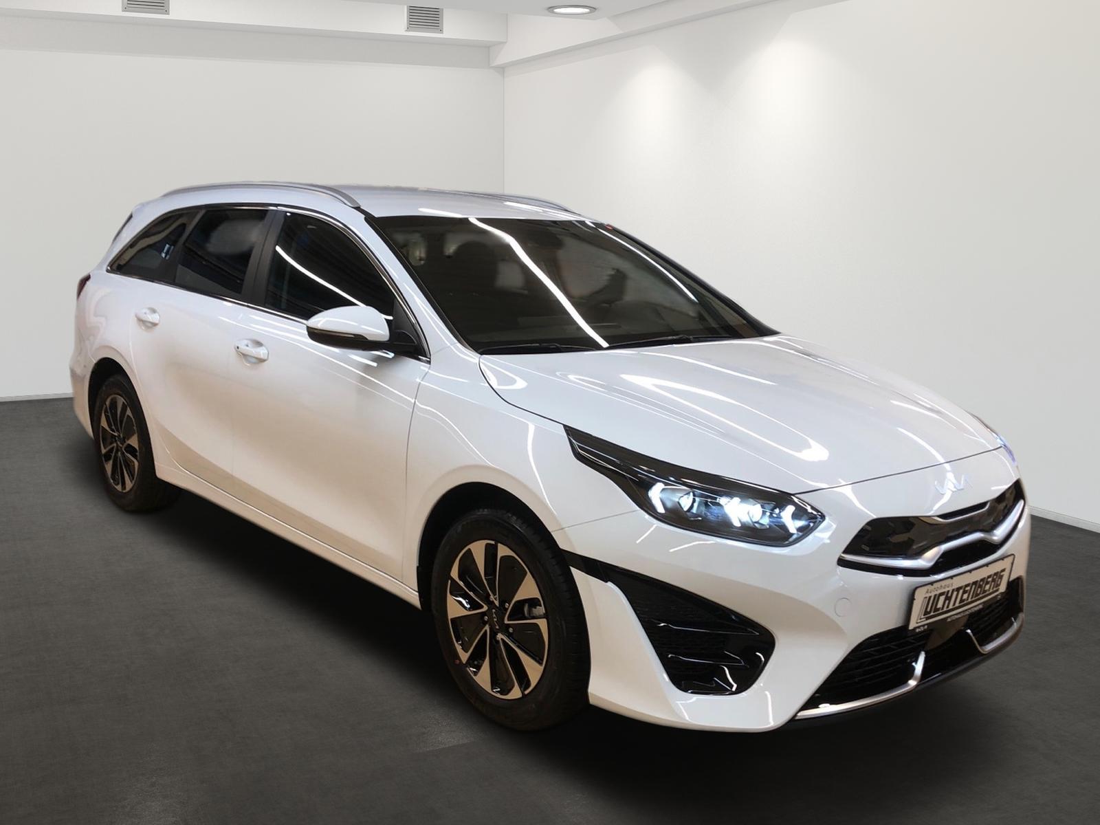 Kia CEED SPORTSWAGON 1.6 Plug-In Hybrid VISION NAVI+
