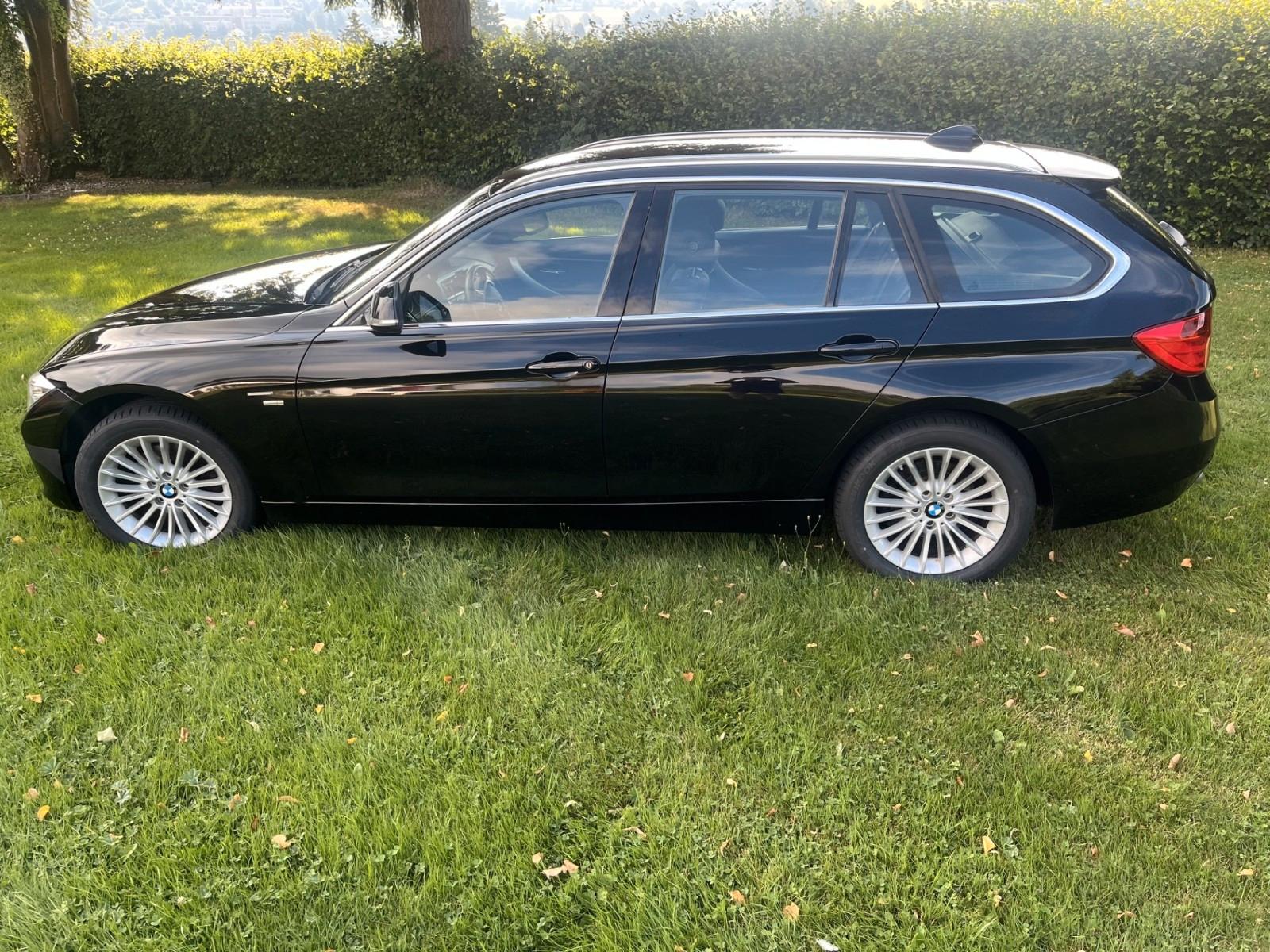 BMW 320d xDrive Touring Luxury Line 