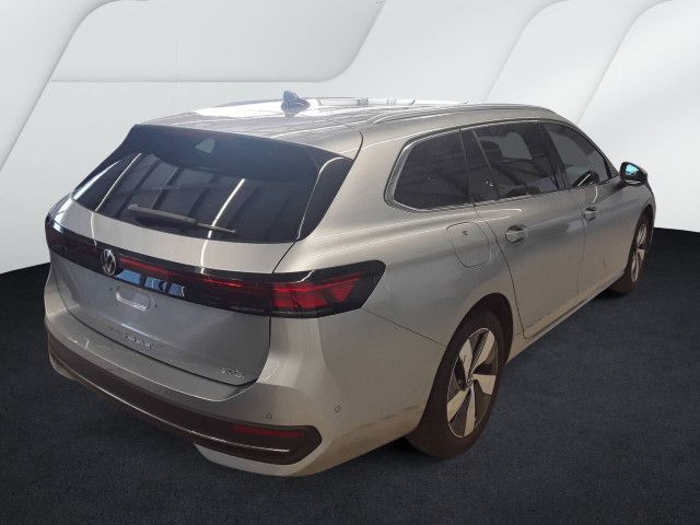 Volkswagen Passat Variant Business 1.5 eTSI DSG ergoActive foto 3