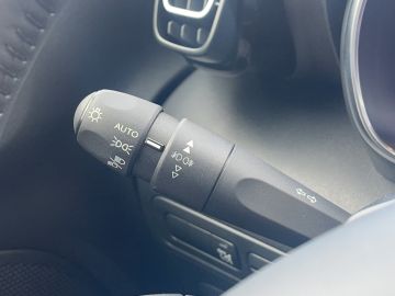 Citroën C3 Aircross Shine PT 130 °Navi°HUD°RFK°PDC°SHZ°