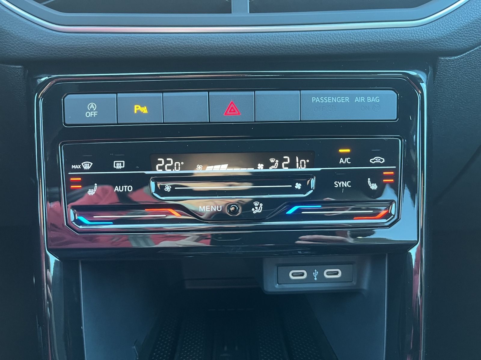 Volkswagen T-Cross - Bild 15