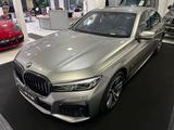 BMW 750 i xDrive M Sport *LED*MASSAGE*HUD*SHADOW*KAM - BMW 7er Reihe in Essen