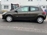 Renault Clio III 1.2 Benzin  Edition Dynamique - Renault Clio aus 2006: Dynamique