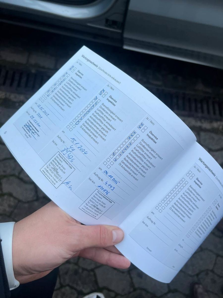 Fahrzeugabbildung Porsche Cayenne Turbo,Matrix-LED,360Kamera,Pano,AHK+WR