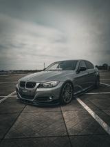 BMW E90 325i LCI - BMW 325: 325i E90