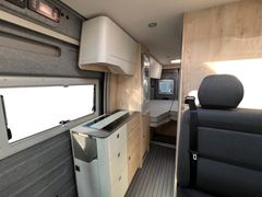 Clever Runner 636*140PS*Markise*Kamera*AHK