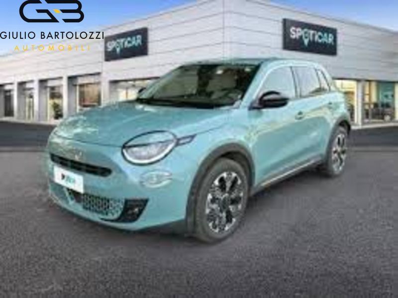 Fiat FIAT 600 600 1.2 hybrid 145cv Icon