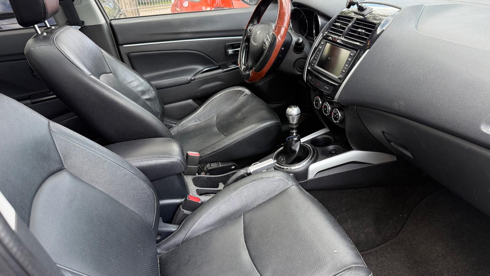 Peugeot 4008 2012 — photo 6