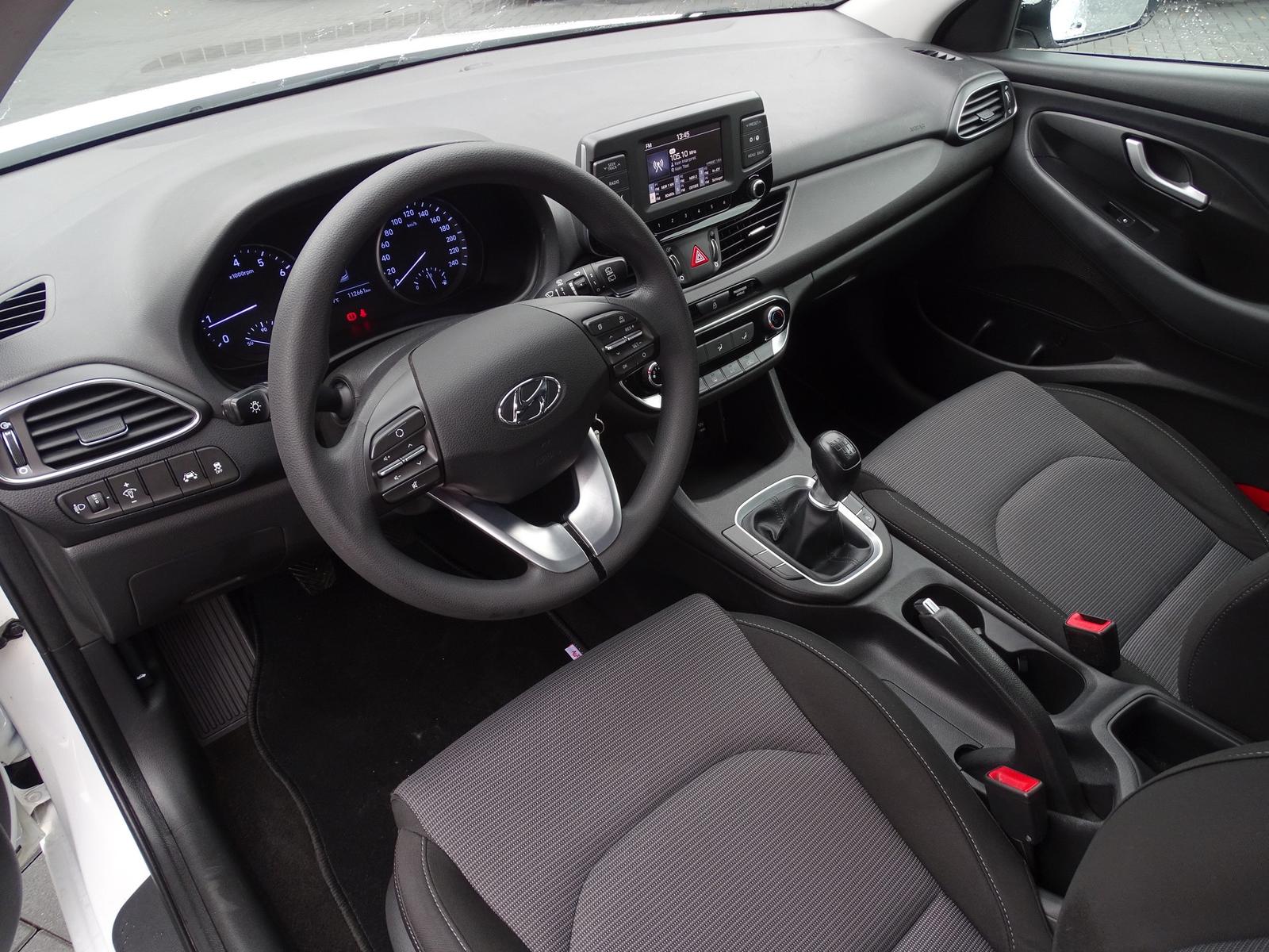 Hyundai i30 1.4 Pure Tempomat Klima Spurhalte USB AUX