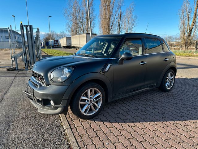 MINI Cooper S Countryman John Cooper Works