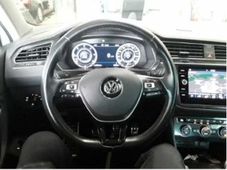 Tiguan 2.0TDI Sound AHK/Navi/App-Connect/ACC/PDC
