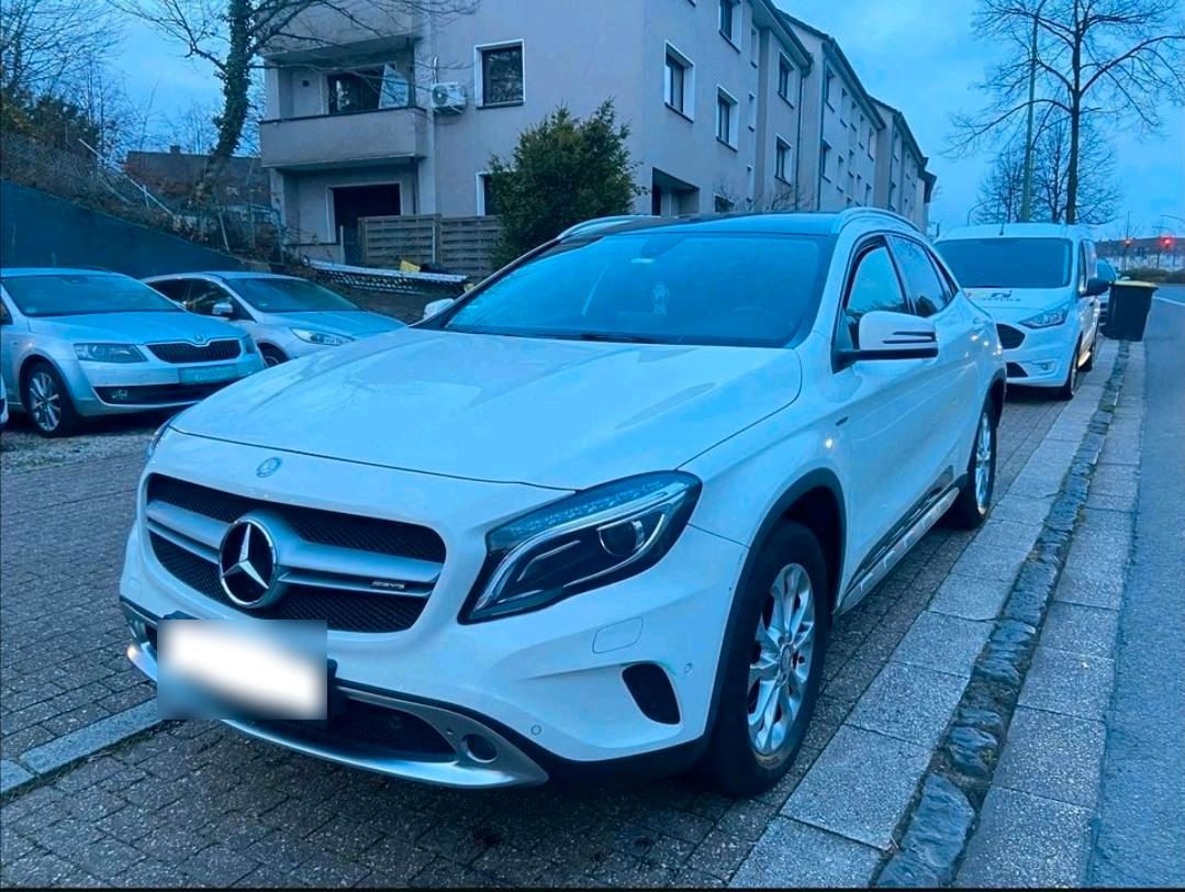 MERCEDES-BENZ Mercedes Benz GLA 200  *AMG*AUTOMATIK*EURO 6*