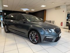 SKODA Octavia 2.0 TSI RS 245/DSG/VIRTUAL/CAM/NAVI/TOP!