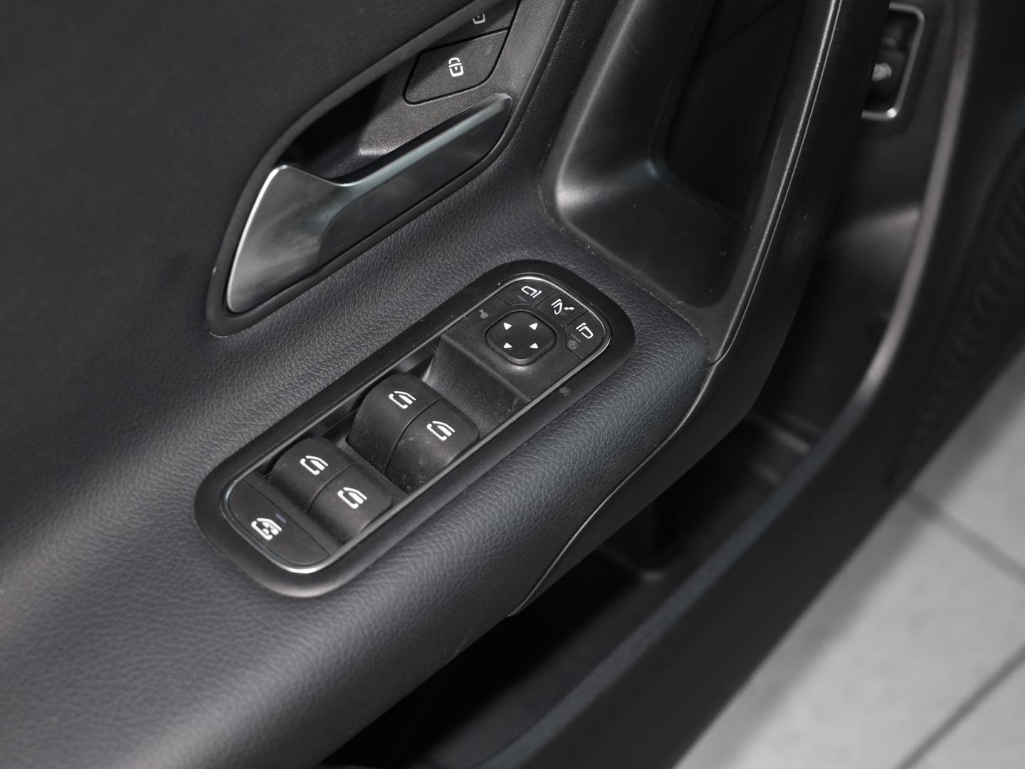 Mercedes-Benz CLA Advanced Rückfahrkamera Sitzheizung LED, миниатюра 10