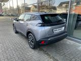 Peugeot E-2008 Style 50kwh 136 5d Temp Carplay LED - Peugeot 2008: 1.5