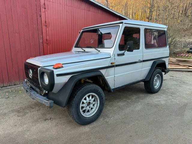 Mercedes-Benz 280GE Barn door OM617A 3.0 Turbo Diesel 125HP