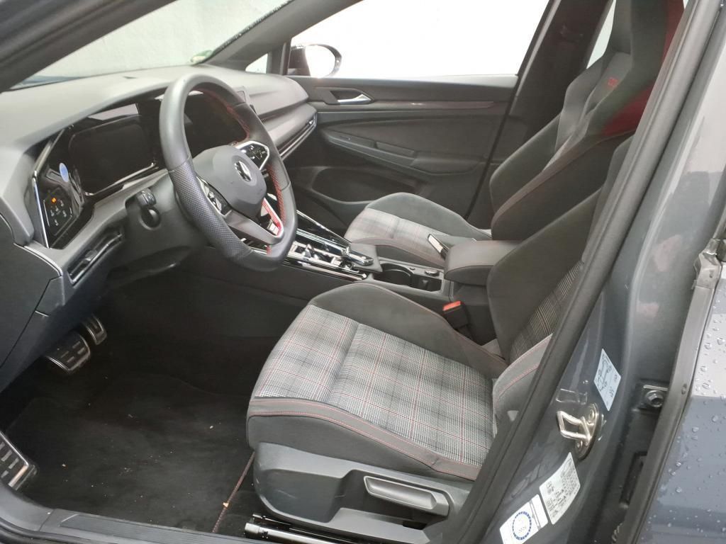 Volkswagen Golf - Bild 6