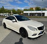 Mercedes-Benz Mercedes E350 cdi Coupé Scheckheft AMG H/K... - Mercedes-Benz E 350 aus 2011: Coupe