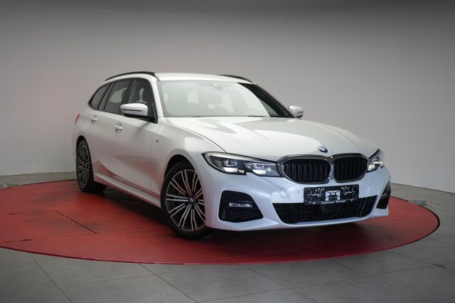 BMW 330 i Touring M Sport