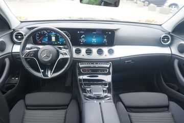 Mercedes E 300 - 10