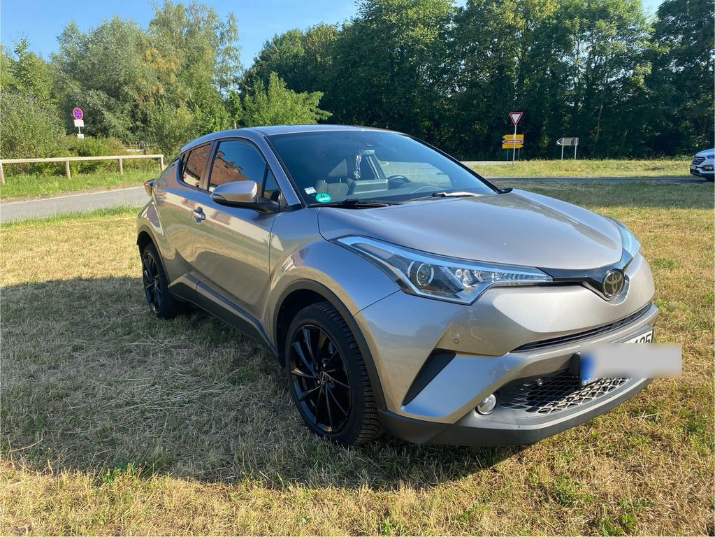 Image of Toyota C-HR