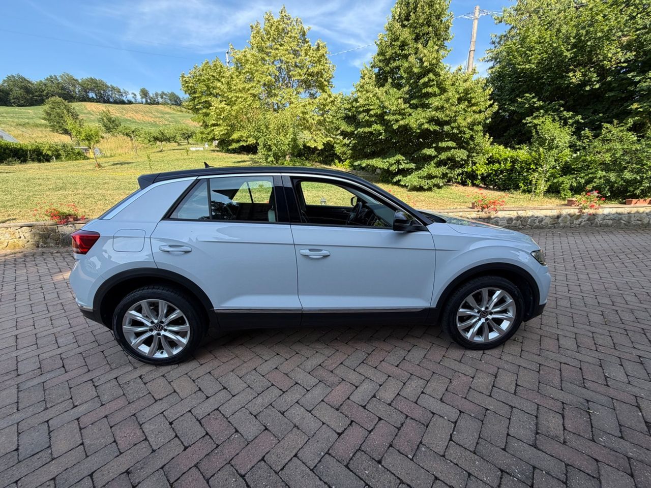 Volkswagen T-Roc 1.5 TSI ACT Advanced BlueMotion imagem 3