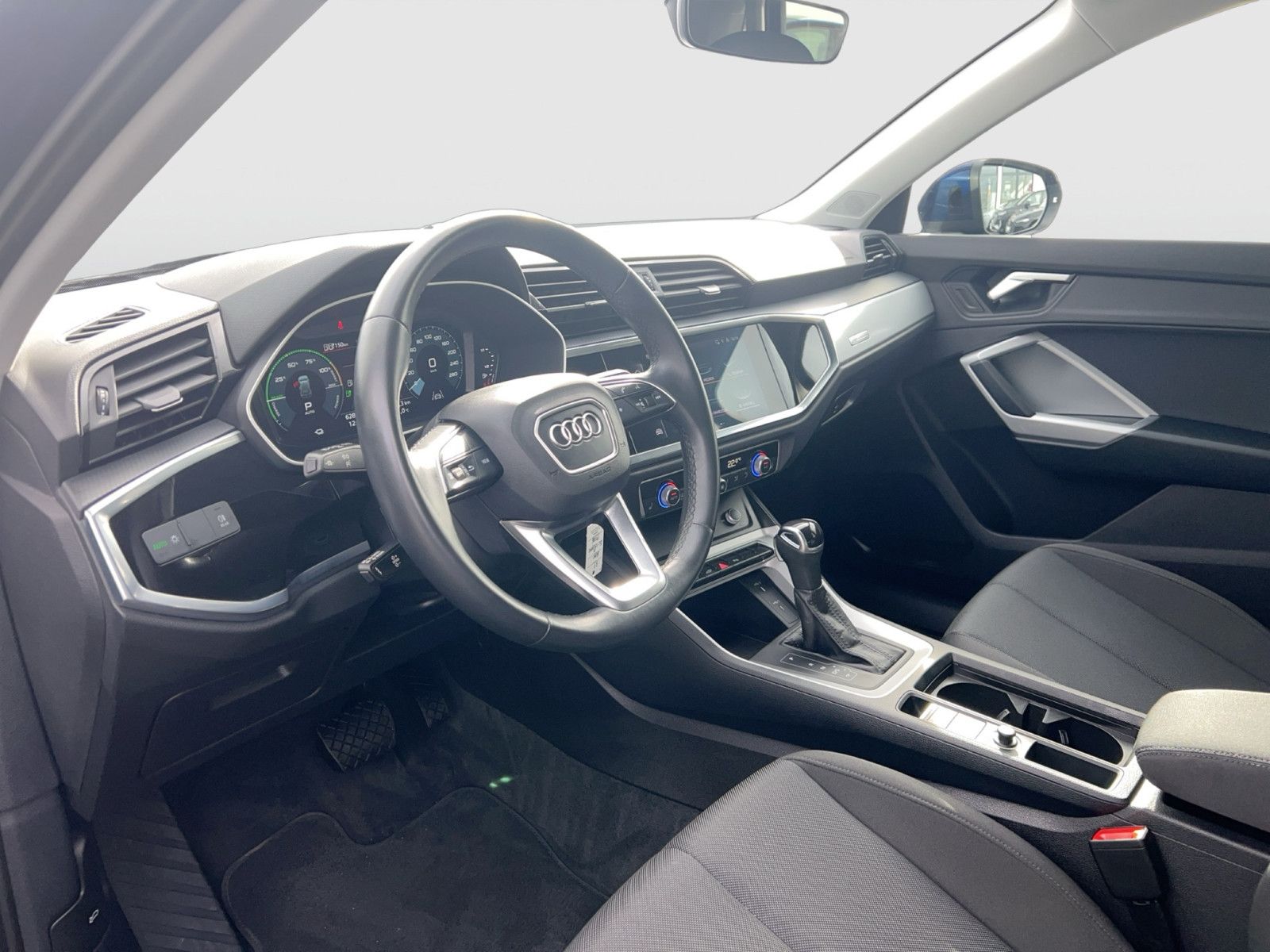 Audi Q3 TFSI e 45|AHK|RFK|SMART.INTERF foto 9
