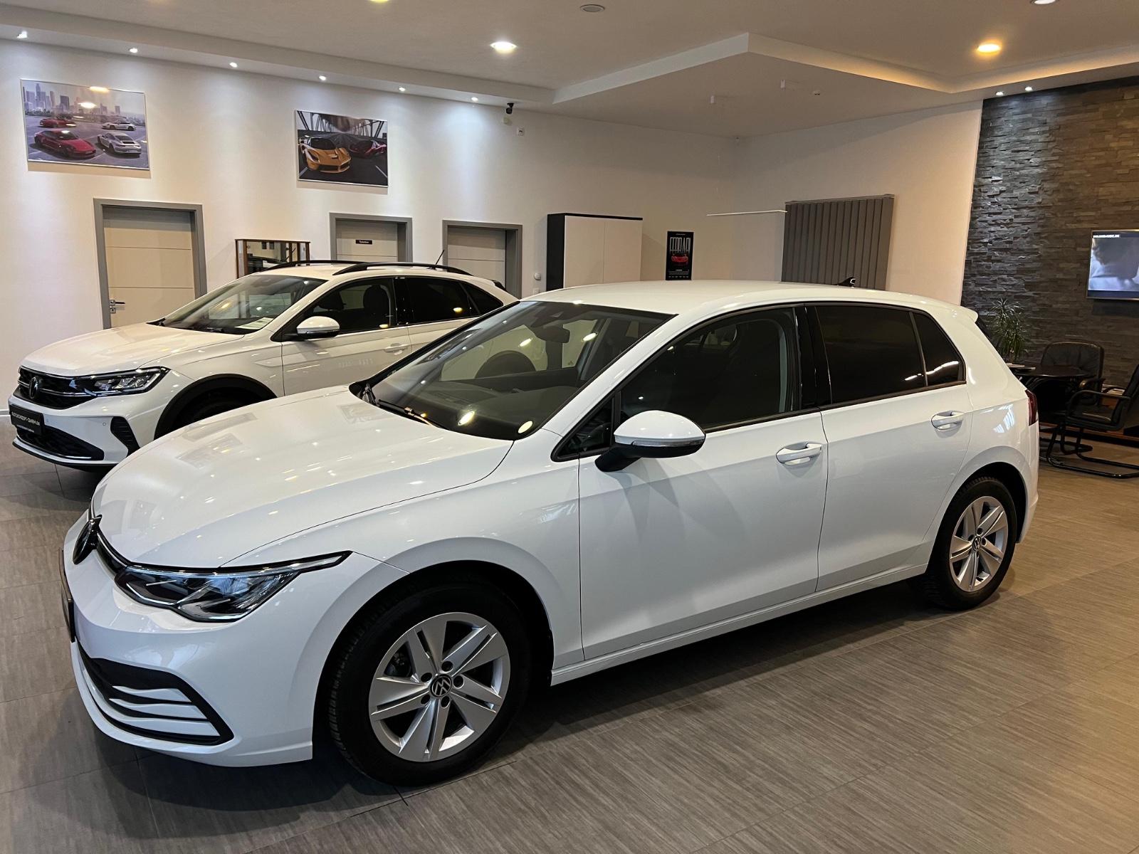 Volkswagen Golf 8 LIM.DSG*NAV*BUSINESS*LED*DIGI*ACC*DAB*1HA