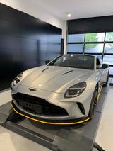 Aston Martin Vantage V8-TWIN-TURBO - NEXT GENERATION - Aston Martin V8 Vantage von privat
