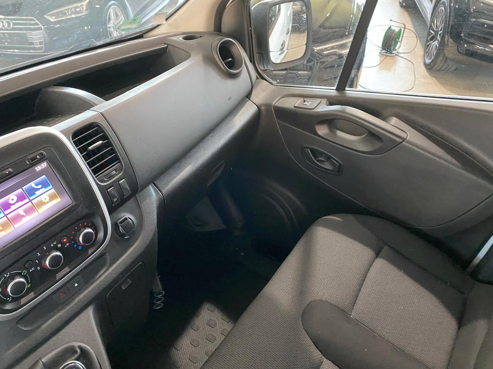 Fahrzeugabbildung Renault Trafic L1H1 2.0 Energy dCi 120/Klima/Navi/WÜRTH/