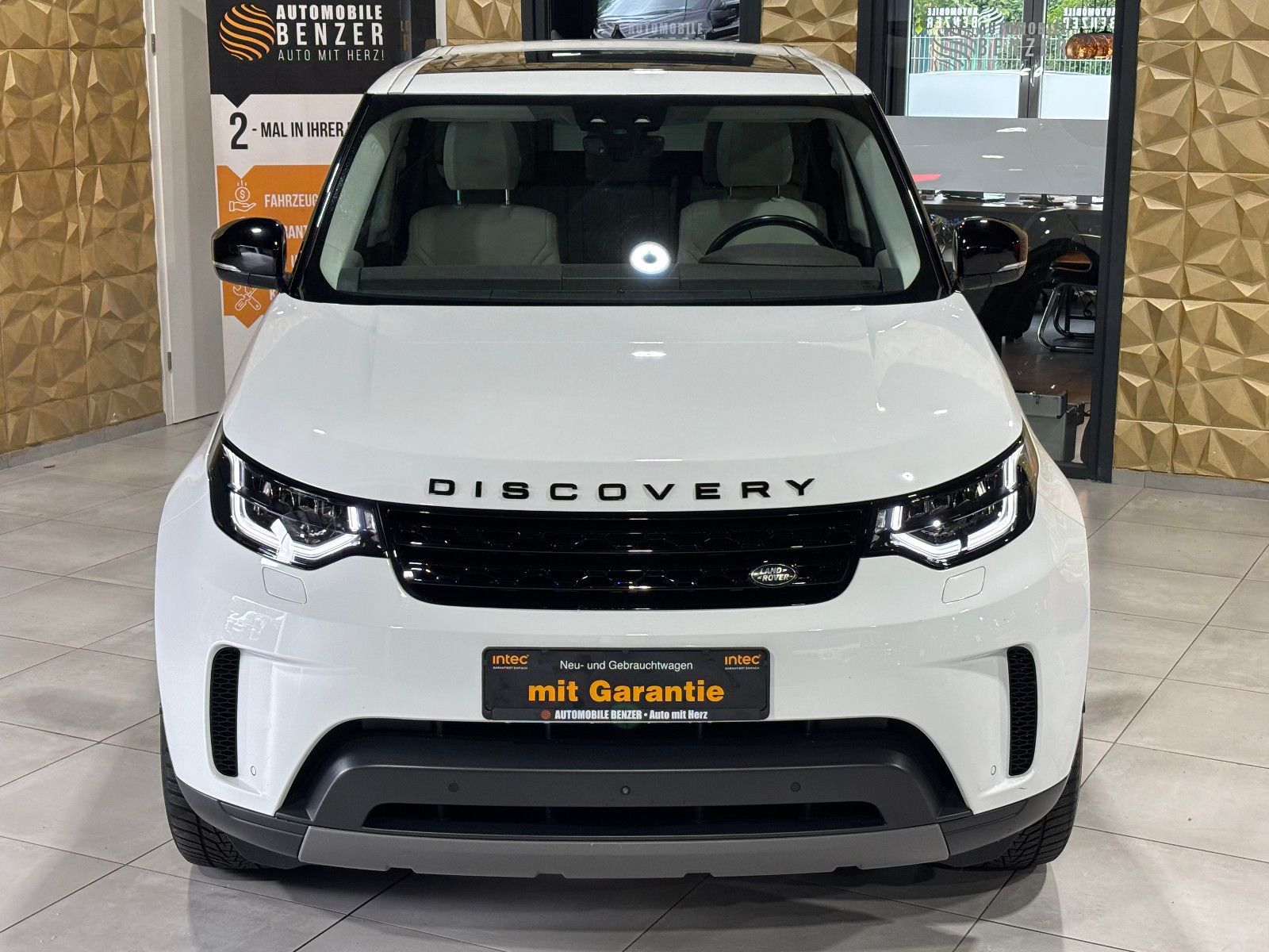 Fahrzeugabbildung Land Rover Discovery 5 HSE SDV6/7-SITZE/PANORAMA/EXCLUSIVE