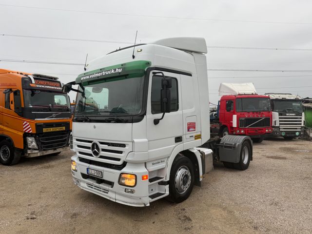 Mercedes-Benz Actros 1846 - 4x2 - 3 pedals - Retarder - Stand