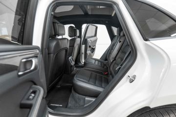 Porsche Macan - 8