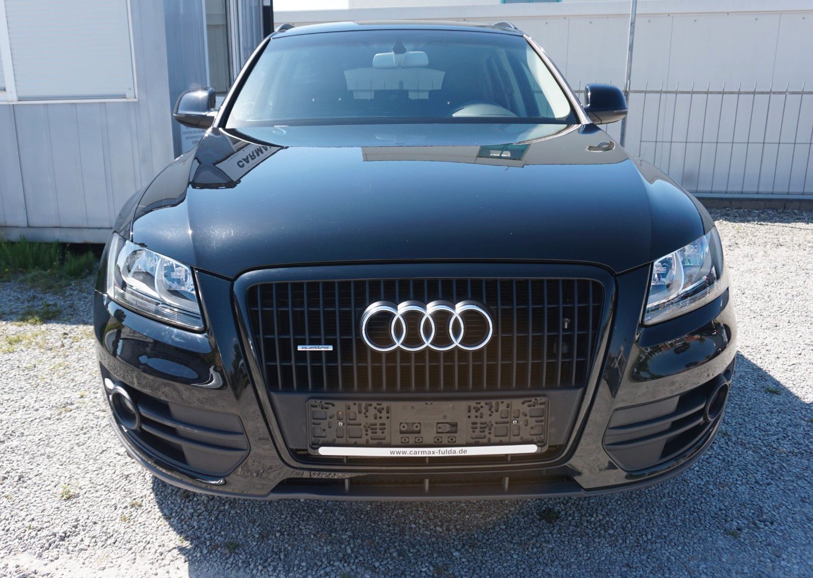 Fahrzeugabbildung Audi Q5 2.0 TFSI  quattro, Leder, SHZ, 8 fach bereift
