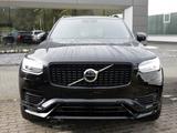 Volvo XC90 Recharge T8 AWD R-Design Edition 7-SITZER - Volvo XC90 Edition mit Hybrid-Antrieb (Benzin/Elektro)