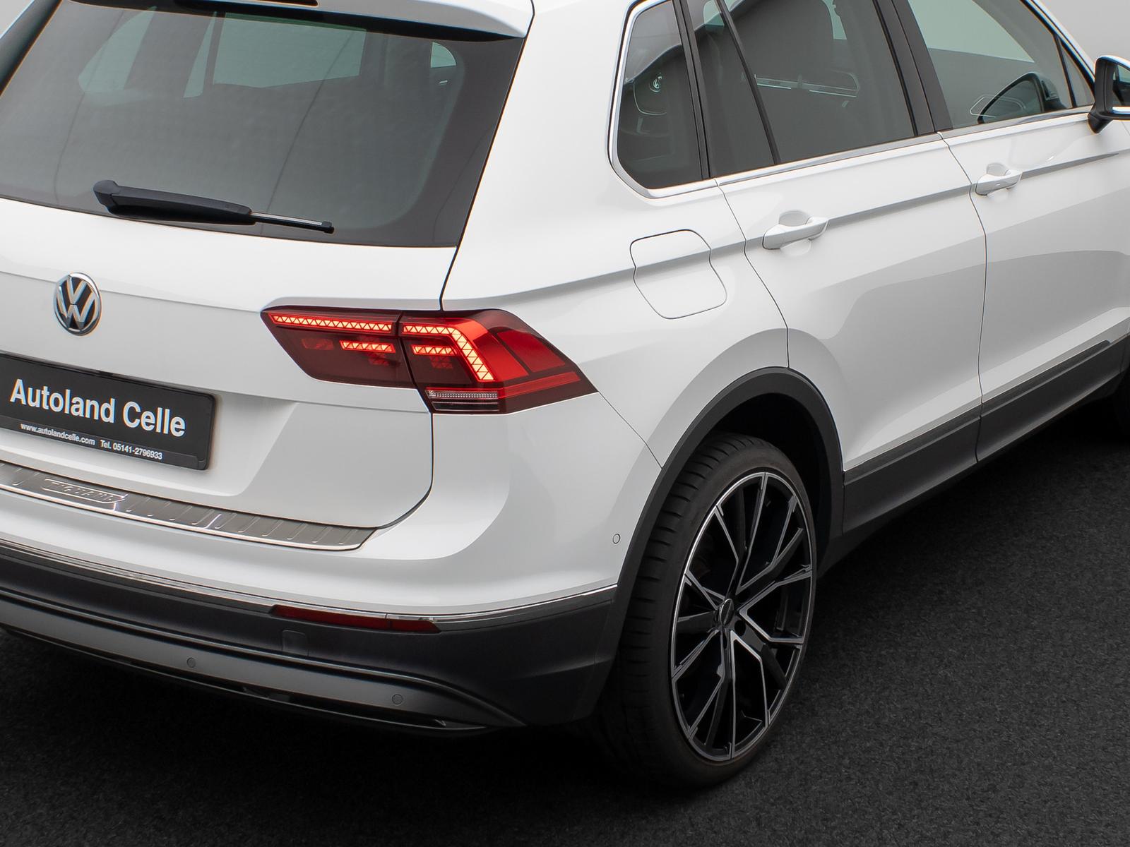 Volkswagen Tiguan Highline Kamera HUD DAB ACC LED 21Zoll
