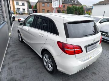 Bild 4 Mercedes-Benz B 180 Urban Automatik LED PDC SHZ Kamera
