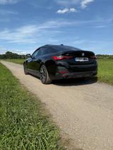 BMW i4 eDrive40 M Sport M Sport Vollausstattung - BMW i4 in Düsseldorf