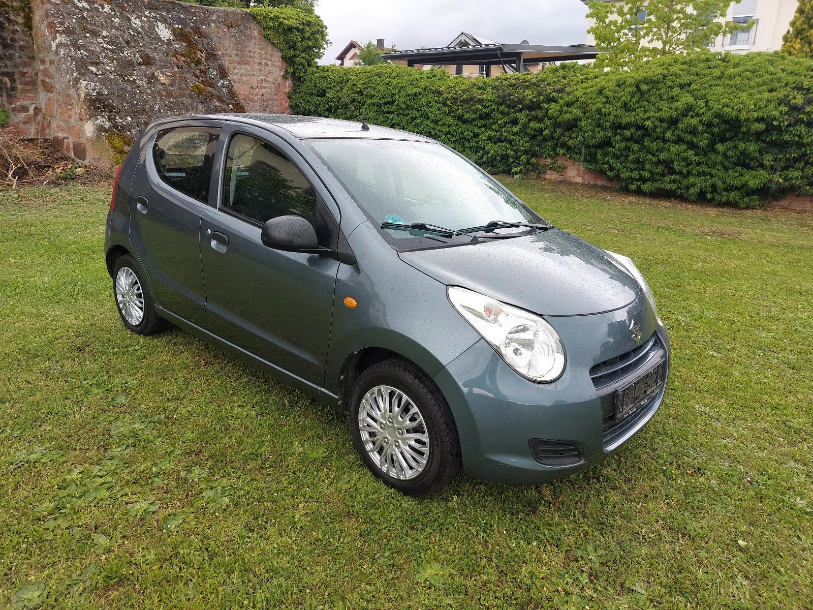 Suzuki Alto /Klima/2.Hd/AHK/wenig KM/Bremsen/TÜV/AU neu