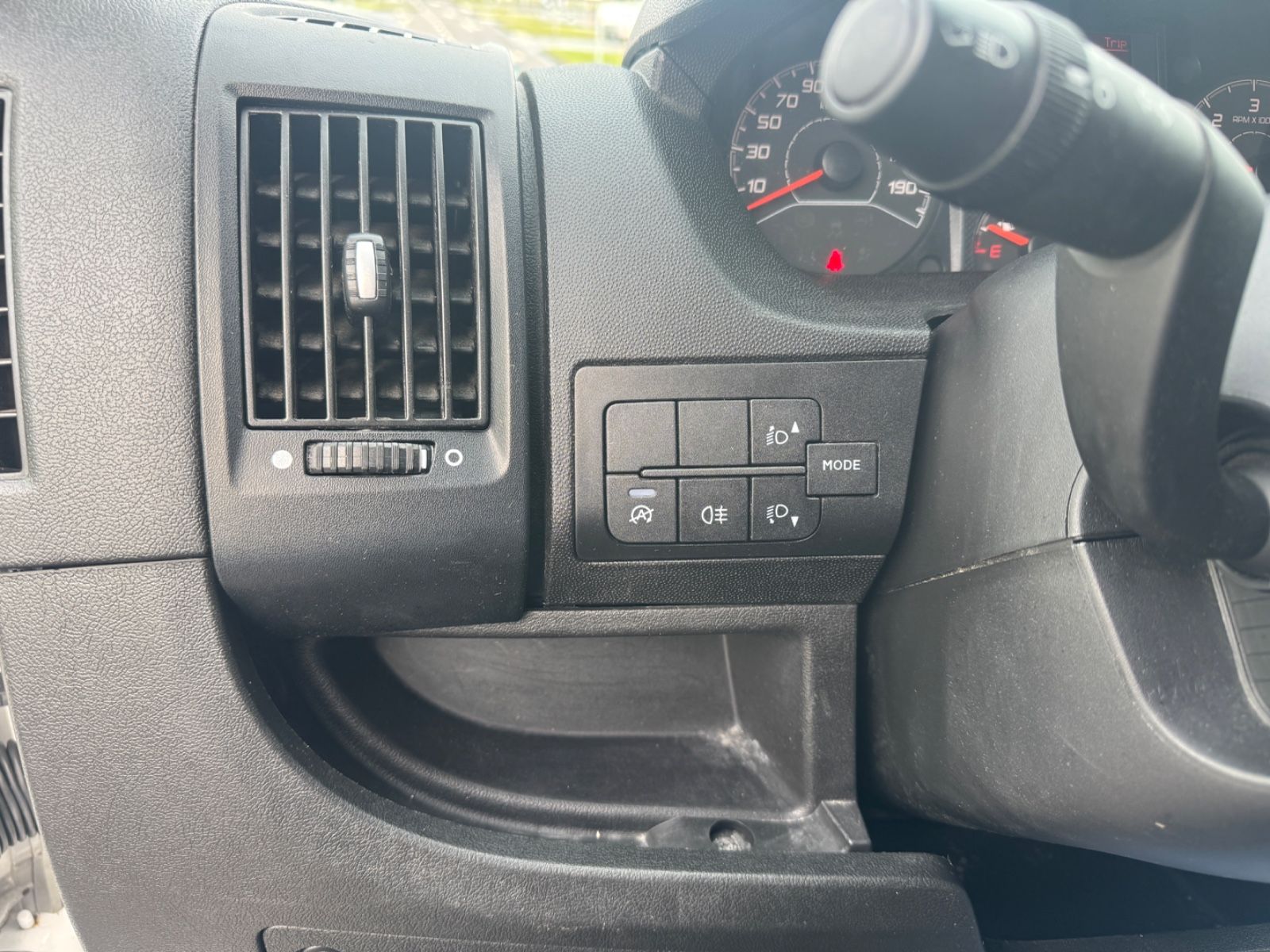 Fahrzeugabbildung Fiat Ducato 2.3 35 L2H2 Klima+Kamera