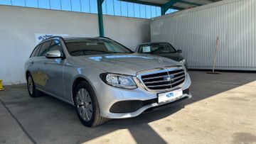 Mercedes E 220 - 3