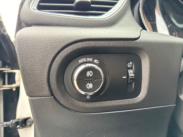 Grandland INNOVATION 1.2 Turbo INTELLILINK PDC V