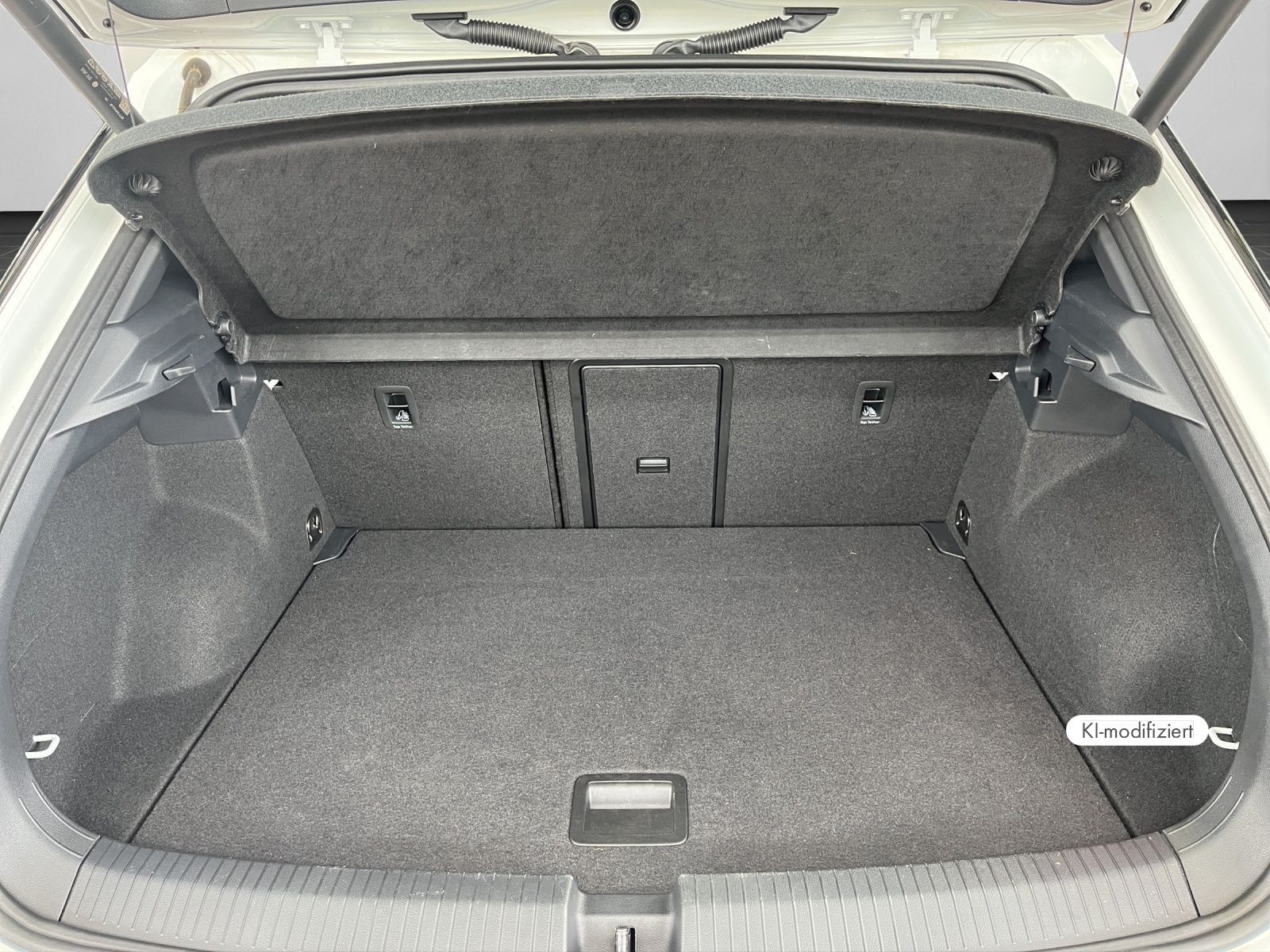 Volkswagen T-Roc - Bild 16