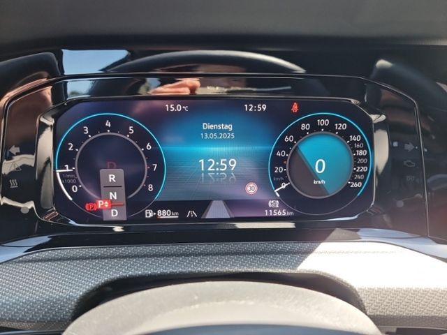 Fahrzeugabbildung Volkswagen Golf R-LINE 2,0 TSI 4MOTION DSG BLACK STYLE LED-