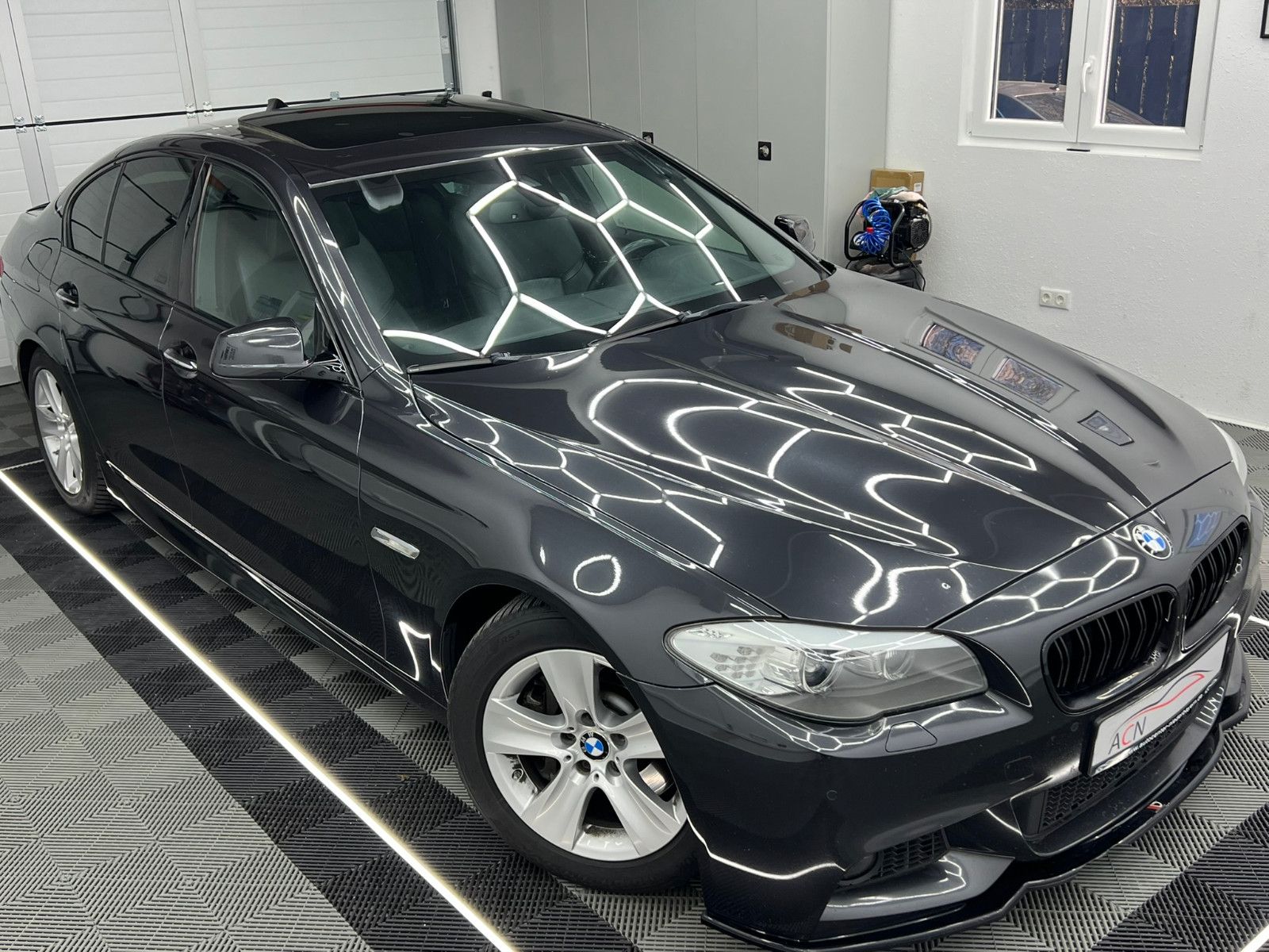 Fahrzeugabbildung BMW 530 d xDrive Lim. M SPORT/HuD/NAVI PROF/eGSD