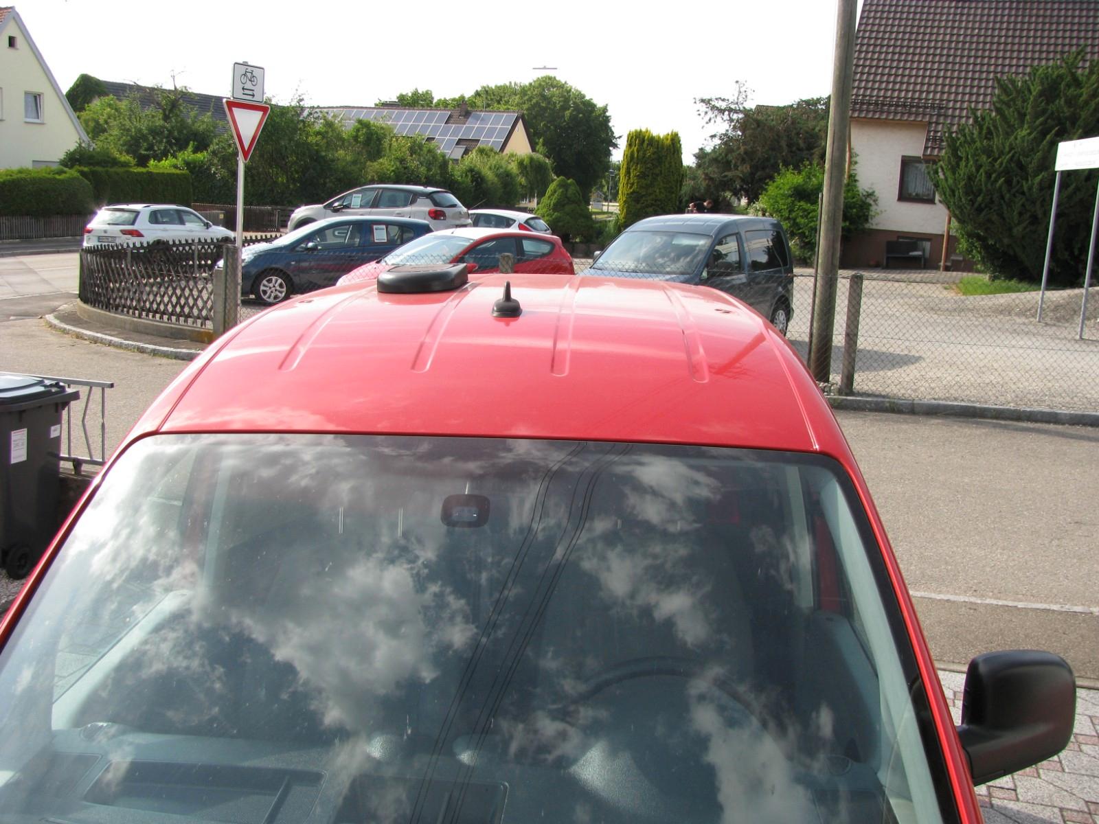 Volkswagen Caddy 2009 — photo 13
