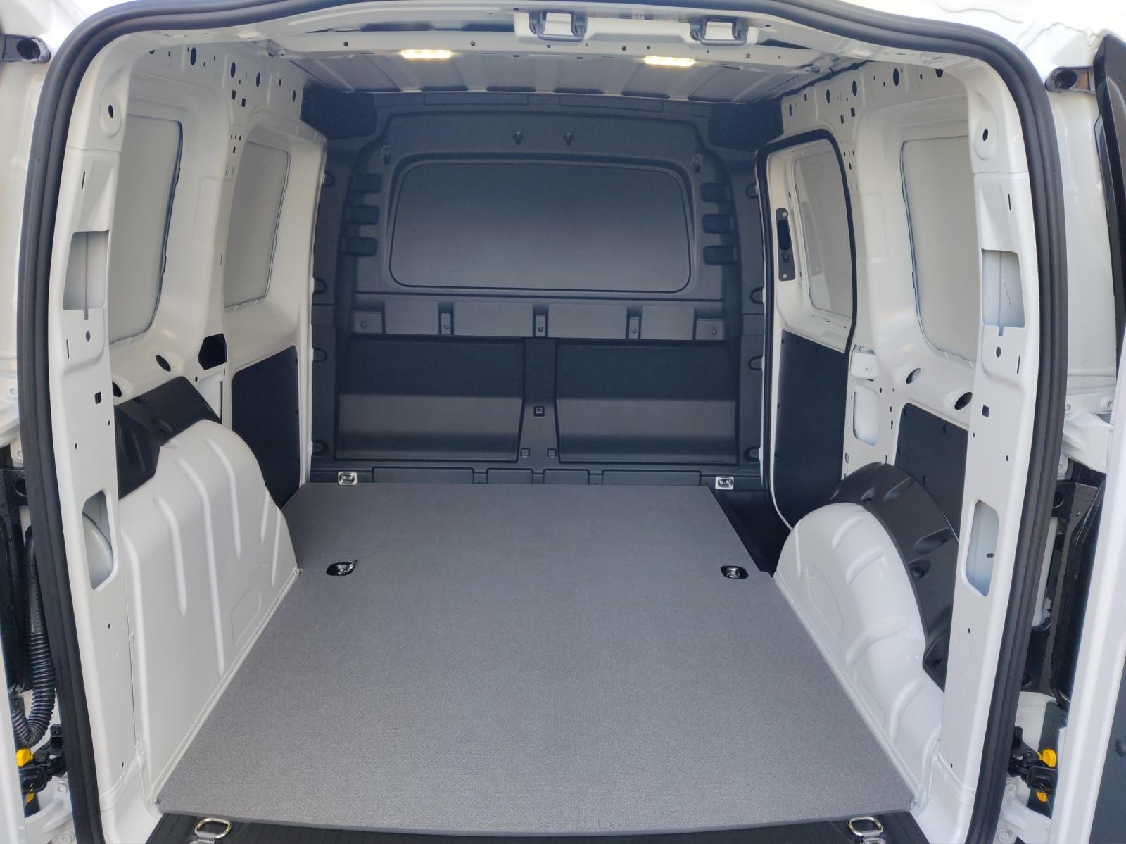 Volkswagen Caddy Cargo 2.0 TDI PDC Rear View DAB Klima