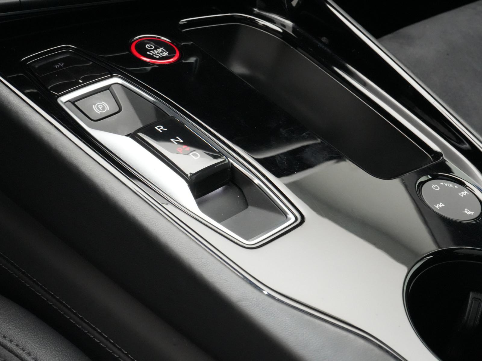 Audi e-tron GT PANO MATRIX ACC CARBON NAVI B&O 360°